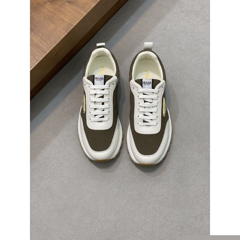 Pra*a casual shoes